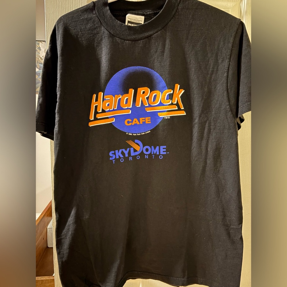 Hard Rock Cafe Black T-Shirt Skydome Toronto Blue Jays